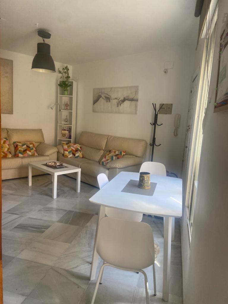 Duplex With Terrace Santa Rufina Apartman Sevilla Kültér fotó