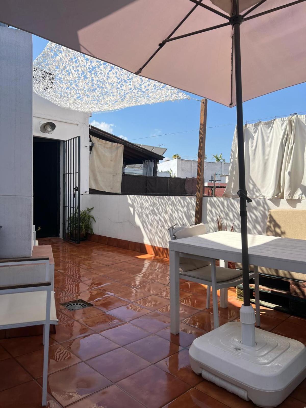 Duplex With Terrace Santa Rufina Apartman Sevilla Kültér fotó