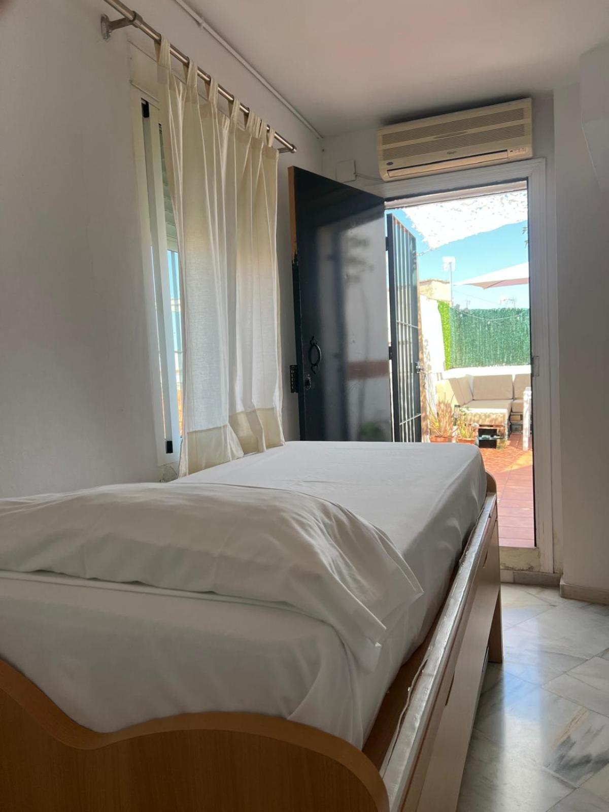 Duplex With Terrace Santa Rufina Apartman Sevilla Kültér fotó